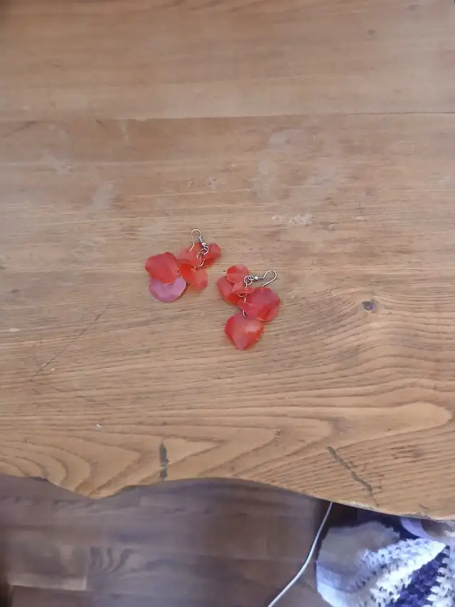 red earrings