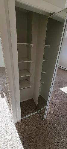 MAIN FLOOR – 1 BDRM – CAT FRIENDLY - Photo 5