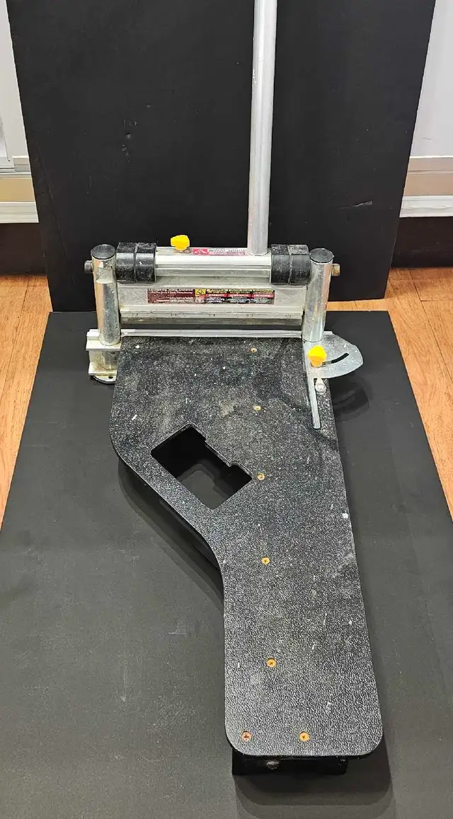 Laminate Floor Cutter 9'