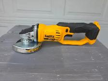DEWALT 20V MAX Lithium-Ion Cordless 4-1/2'-5' Hand Held Grinder - Photo 4