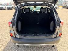 2021 Ford Escape SEL - Photo 17
