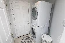 Barrhaven 2BDR, 2.5 Bath Townhouse in Half Moon Bay, July 1st - Photo 4