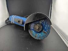 Mastercraft 4 1/2' Angle Grinder - Photo 3