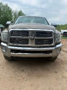 2010 Dodge Megacab 4x4 Laramie