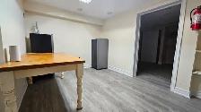 Room for Rent near Don Mills Subway & Sheppard! - Photo 11