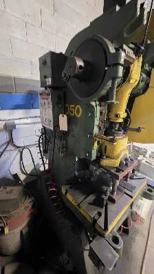 40 Ton Brown Boggs 15LW OBI Punch Press - Photo 5