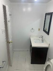 Markham - Middlefield and Steel. Basement rooms for Rent - Photo 7