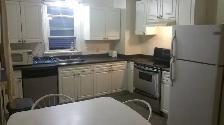 Spacious Room in House - Prime Location Northwest Edmonton - Photo 3