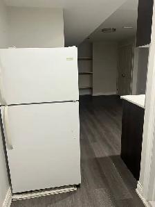 1 BEDROOM BASEMENT FOR RENT - Photo 3