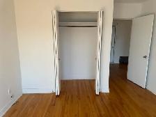 ✨ BEAUTIFUL & SPACIOUS 3.5 APARTMENT AVAILABLE- PRIME MONTREAL - Photo 5