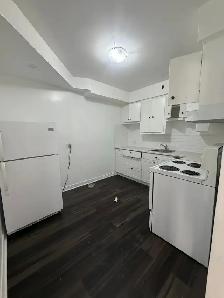 ✨ SPACIOUS & BEAUTIFUL 4.5 APARTMENT AVAILABLE –PRIME MONTREAL - Photo 7
