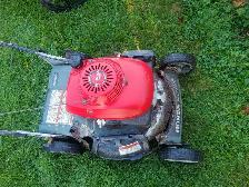 Honda Lawn Mower good motor DECK SHOT! - Photo 2