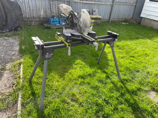 sliding miter saw with stand
