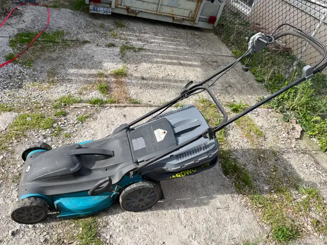 Electric lawnmower corded