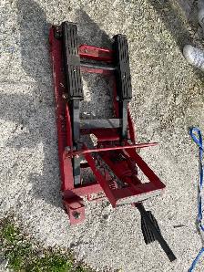 Motorcycle jack