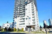 Luxury Corner Condo | 270° Views | 24th Floor | AC | Steps to Sk - Photo 16