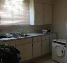 ST LEONARD :  2 ½ POELE, FRIGO, TABLE, LIT - Photo 4