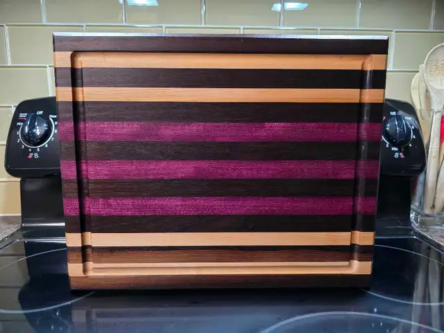 Handcrafted Edge Grain Cutting Board