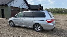 2010 Honda Odyssey fully loaded
