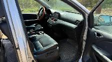 2010 Honda Odyssey fully loaded - Photo 10