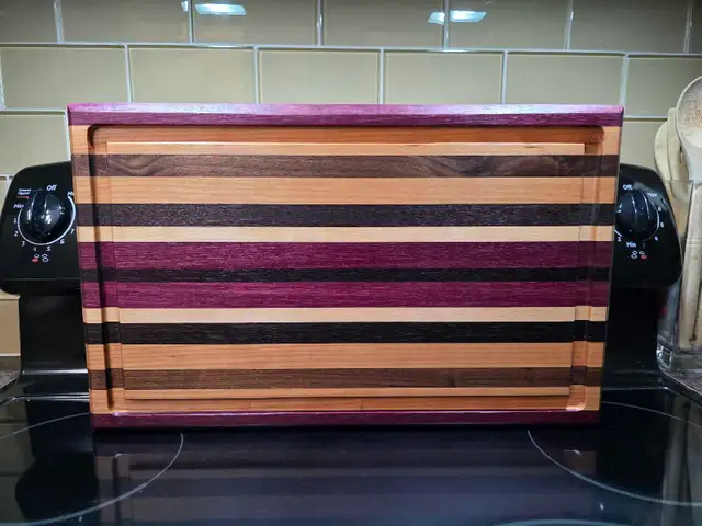 Handcrafted Edge Grain Cutting Board