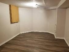 rental room in a 2bedrooms basement . - Photo 3