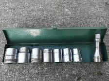 Sockets Heavy Equipment