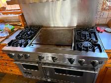 Viking 48"  gas range - Photo 4