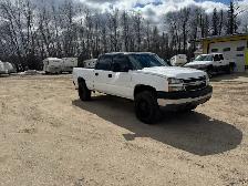 2005 Chevrolet Silverado 2500HD Duramax - Photo 3