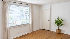 All inclusive 2 bedroom apartment on quiet street - Photo 3
