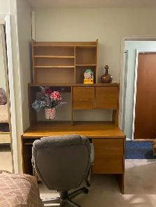 Master bedroom with half bath,  Algonquin College area - Photo 15