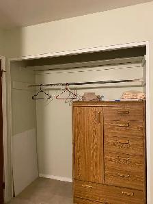 Master bedroom with half bath,  Algonquin College area - Photo 16