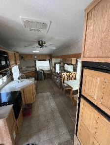 2007 Palomino Thoroughbred 5th wheel camper - Photo 4