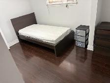 3 Furnished Rooms Main Floor Warden/Lawrence - Photo 6