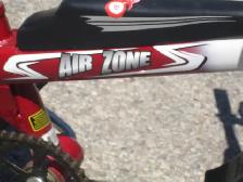 OUTGROWN BOY'S 16' AVIGO AIR ZONE MOTOCROSS   TRAINING WHEELS! - Photo 5