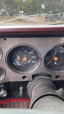 1986 Chevy/gmc 1ton 3 3 , 2 complete trucks - Photo 3