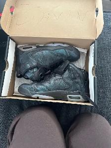 boys grade school Jordan’s - Photo 3