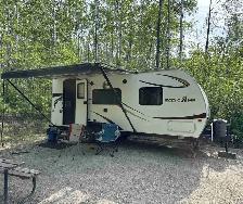 19’ Skyline Dual Axle Travel Trailer