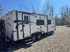 19’ Skyline Dual Axle Travel Trailer - Photo 3