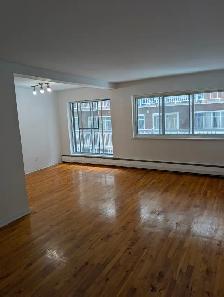 AHUNTSIC, Beau 3 1/2 chauffage inclus avec ascenseur