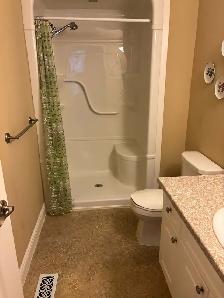 Large 2 Bedroom Plus Den Condo for rent - Photo 9