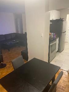 $2500 | 3 Month Sublet | Luxury Fully Furnished 1 BR Apartment - Photo 3