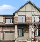 Modern 2022-Built Townhome for Rent in Findlay Creek