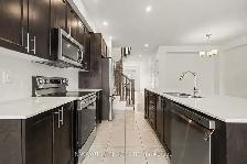 Modern 2022-Built Townhome for Rent in Findlay Creek - Photo 4