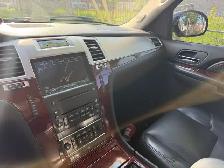 2007 Cadillac Escalade - Photo 11
