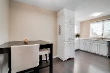 STUNNING FURNISHED 3 BEDROOM ZEN OASIS! - Photo 6