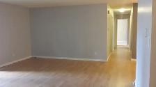 Newly updated 1300 square foot 3 bedroom, 2 bathroom condo. - Photo 6