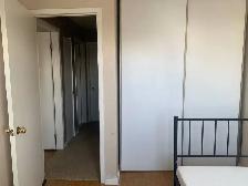 Chambre à louer $600 Room for Rent $600 - Photo 2