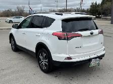 2017 TOYOTA RAV4 LE AWD FRESH SAFETY - Photo 4