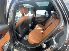 2021 Mercedes-Benz GLC GLC300 AMG PKG 4-MATIC/AWD/NAVI/CAM/LEATH - Photo 13
